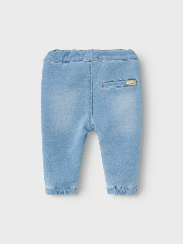 ✵ Name It Sweatjeans »NBFBELLA ROUND JEANS 6101-TR NOOS«, mit coolen Abriebeffekten online entdecken | Jelmoli-Versand